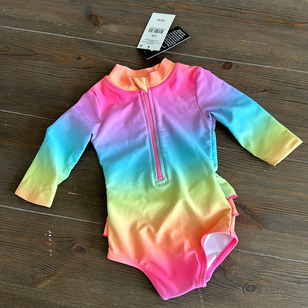 Cute Rashguard Swimsuit!